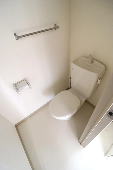 イーストハイム津島