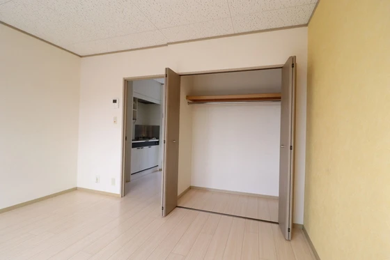 イーストハイム津島