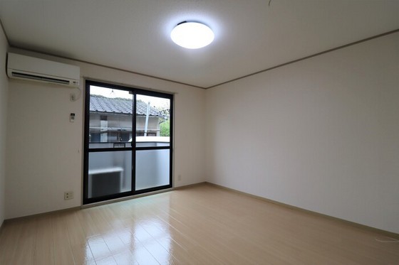 イーストハイム津島