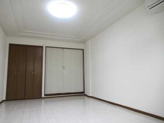 Studio Enchate公園前