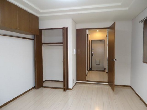 プリベール下中野