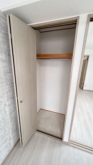 パルロイヤル東古松