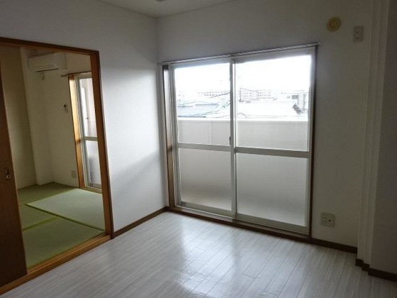 パープルメゾン