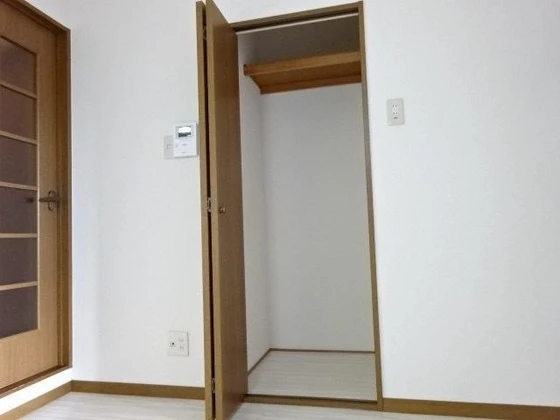 パープルメゾン