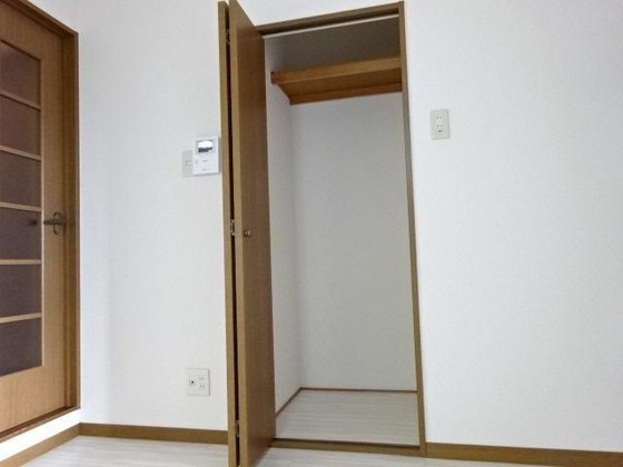 パープルメゾン