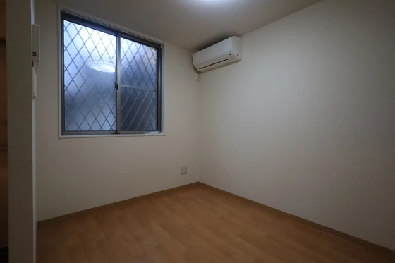 87gメゾン・イースト