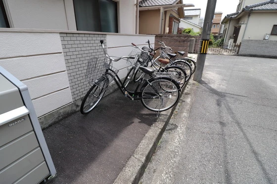 エステート坪井