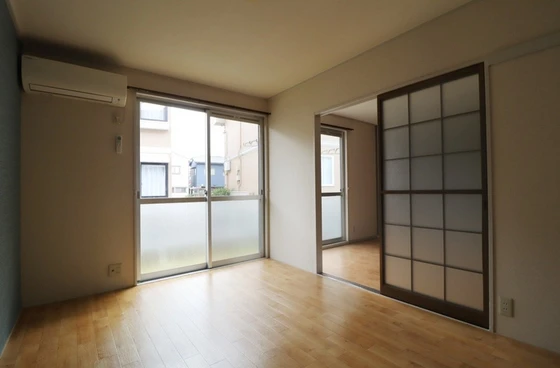 プリオールエフ A棟