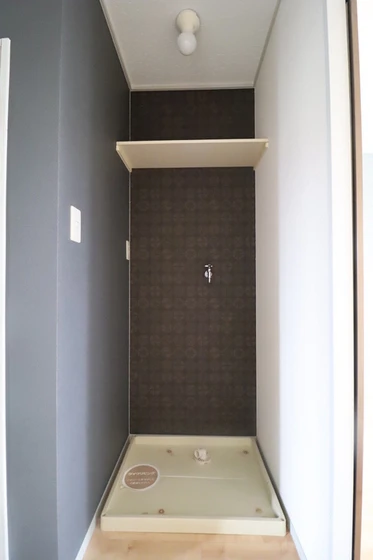 プリオールエフ A棟