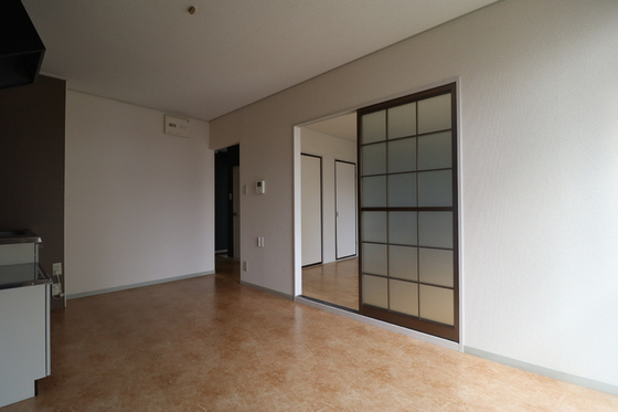 プリオールエフ A棟