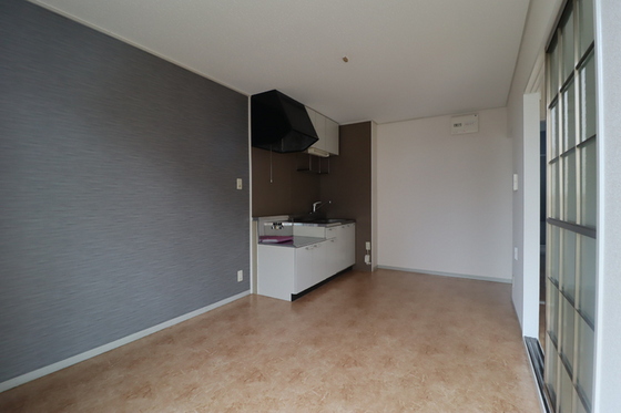 プリオールエフ A棟