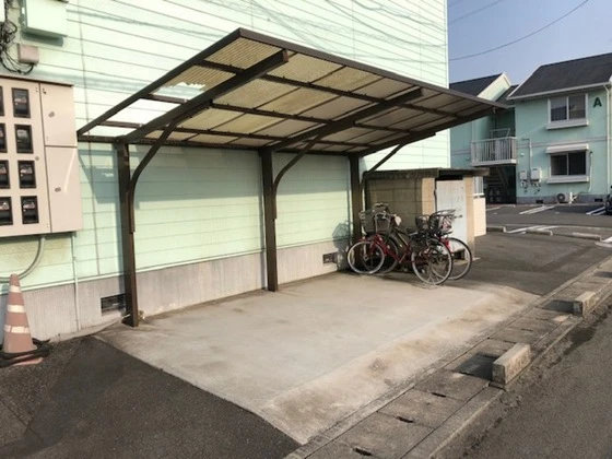 プリオールエフ A棟