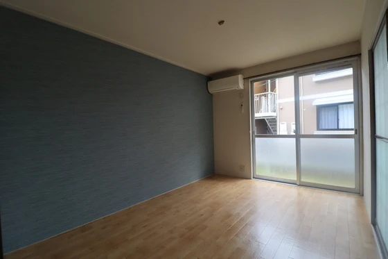 プリオールエフ A棟