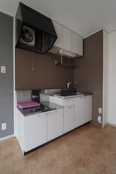 プリオールエフ A棟