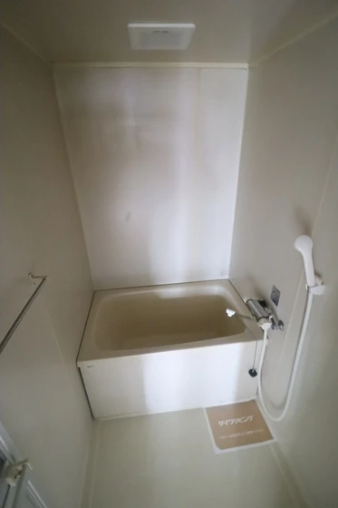 プリオールエフ A棟