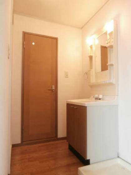 メゾンドールα D棟