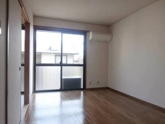 メゾンドールα D棟