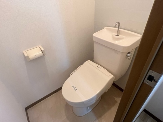 メゾンドールα D棟