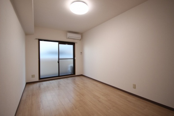 サンハイツ岡大Ⅱ