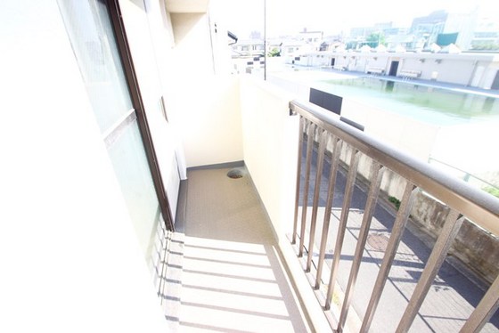 マンション渡辺