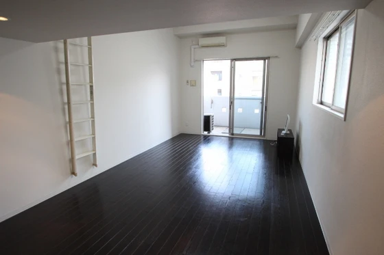 アルファレガロ岡山駅前