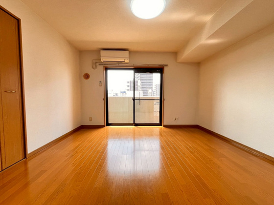 ピュール・セレネ表町