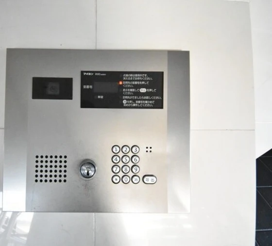 アルファレガロ西古松