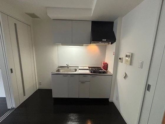 アルファレガロ西古松