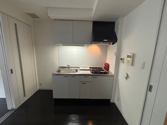 アルファレガロ西古松