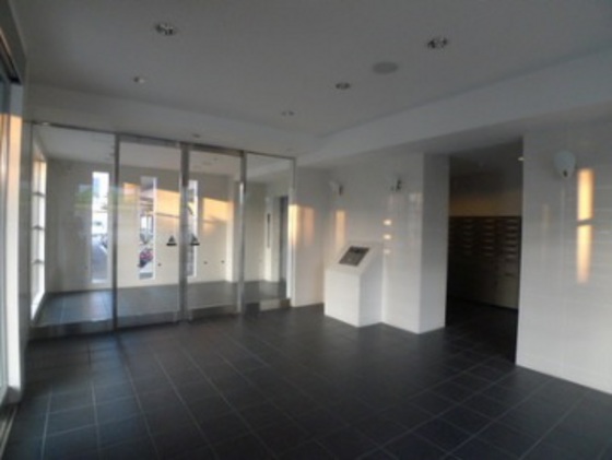 アルファレガロ西古松