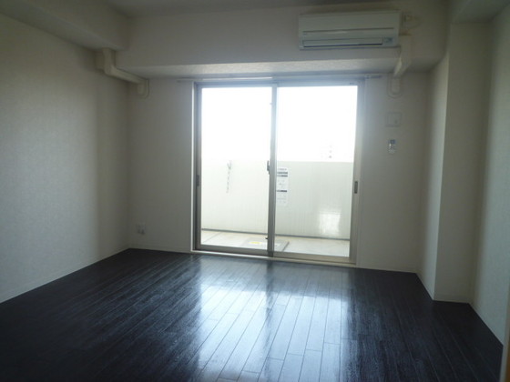 アルファレガロ西古松