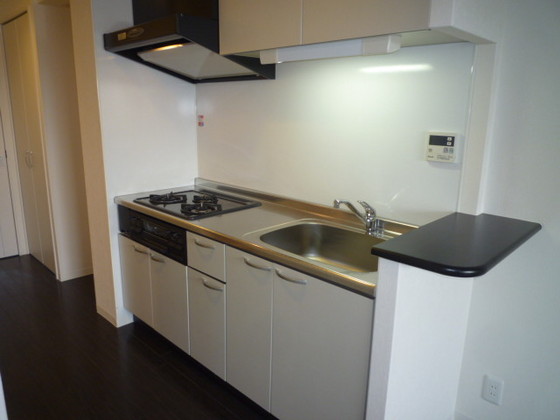 アルファレガロ西古松