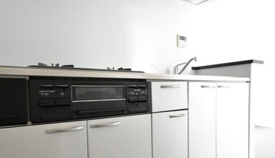 アルファレガロ西古松