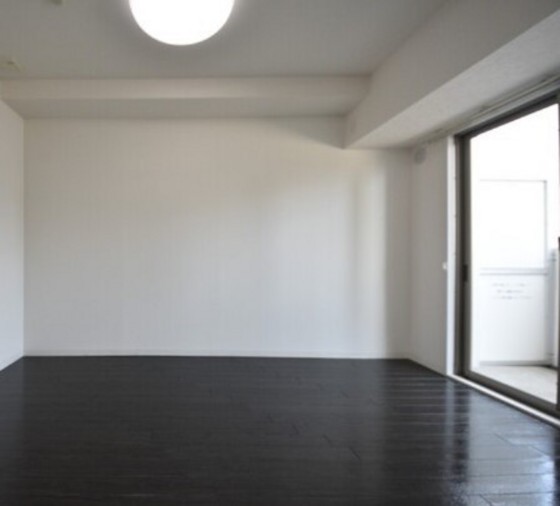 アルファレガロ西古松