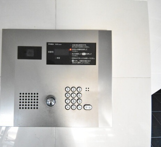 アルファレガロ西古松