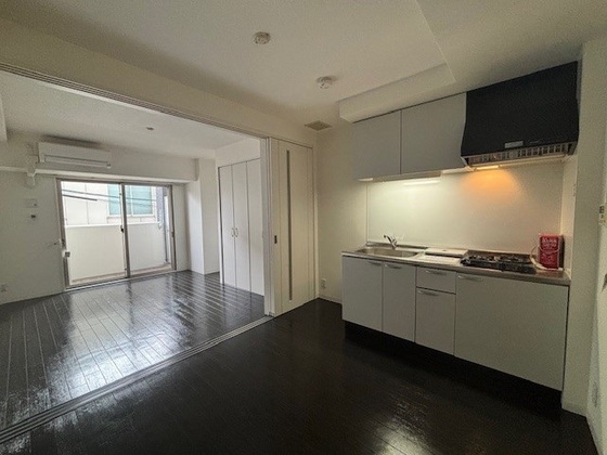 アルファレガロ西古松