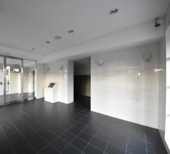 アルファレガロ西古松