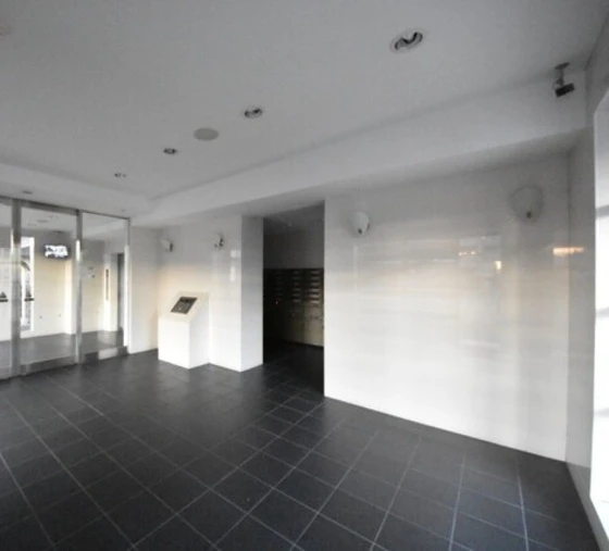 アルファレガロ西古松