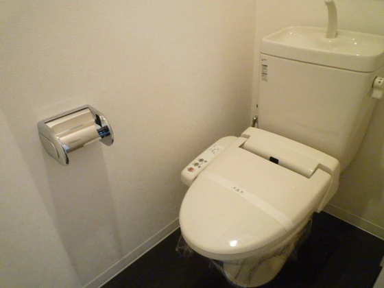 アルファレガロ西古松