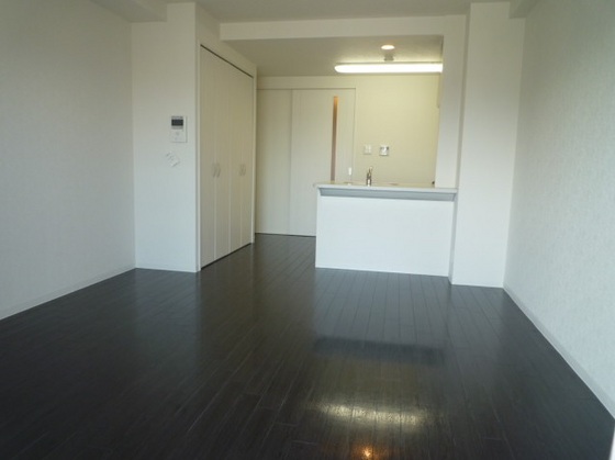 アルファレガロ西古松