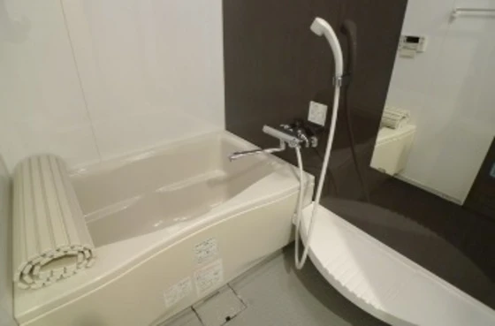 アルファレガロ西古松