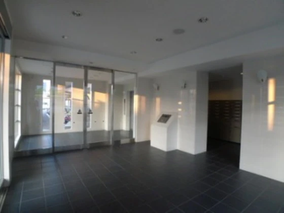 アルファレガロ西古松