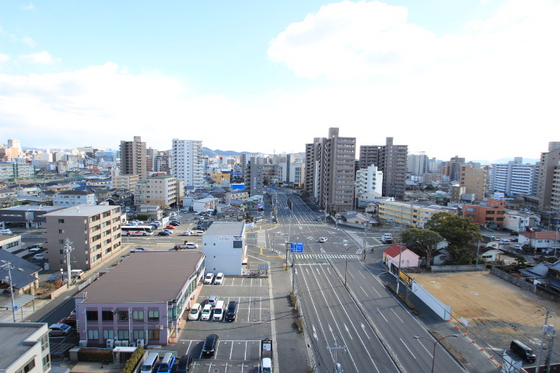 アルファレガロ西古松