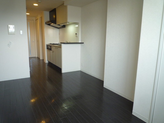 アルファレガロ西古松