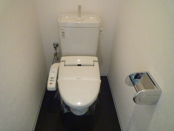 アルファレガロ西古松