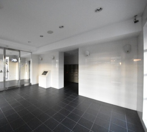 アルファレガロ西古松