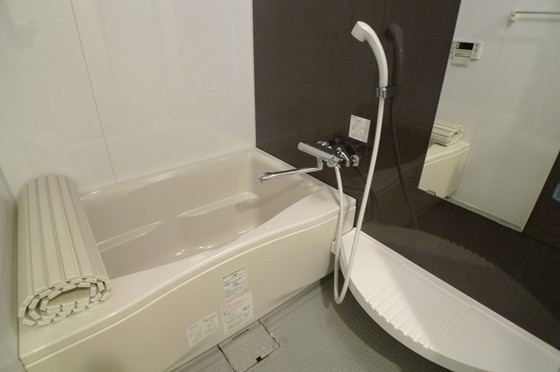 アルファレガロ西古松