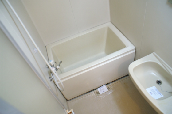 フォーブル吉村 A棟