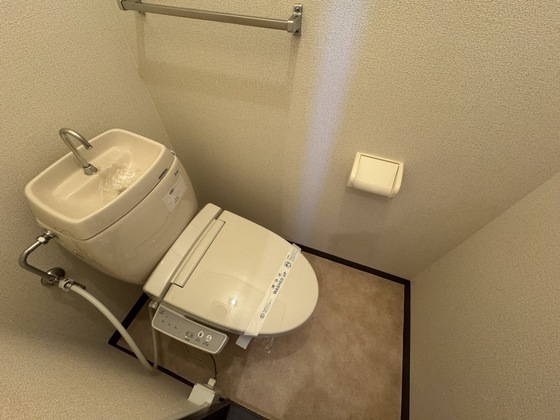 フォーブル吉村 A棟