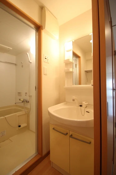 ウイング21中山下